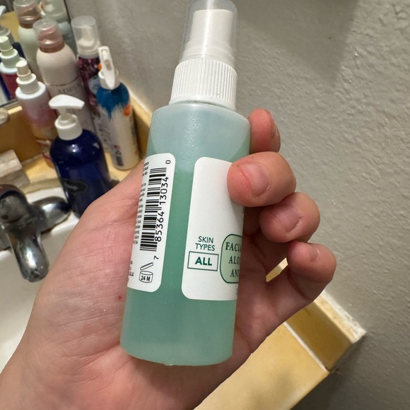 Marie Badescu Facial Spray with Aloe Cucumber & Green Tea Brand New - Sealed - Picture 3 of 4